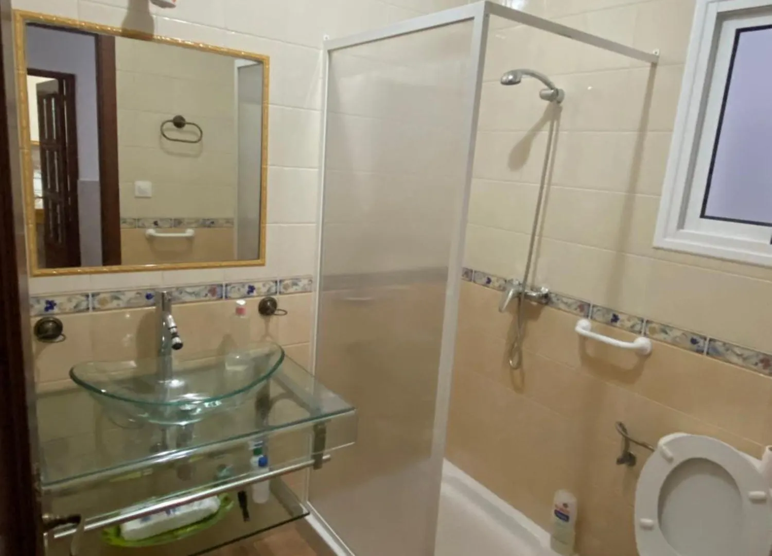 Alojamiento Rural Vivobosque El Bosque Apartment